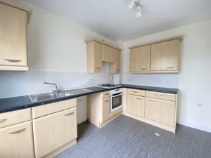 Kitchen- click for photo gallery